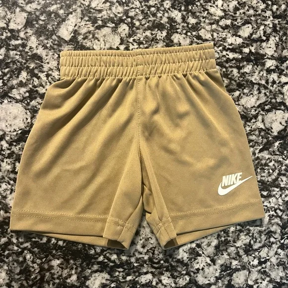 2pc Nike White Beige Swoosh Logo Shirt & Beige Shorts Set sz 2t (0796) - Picture 6 of 10